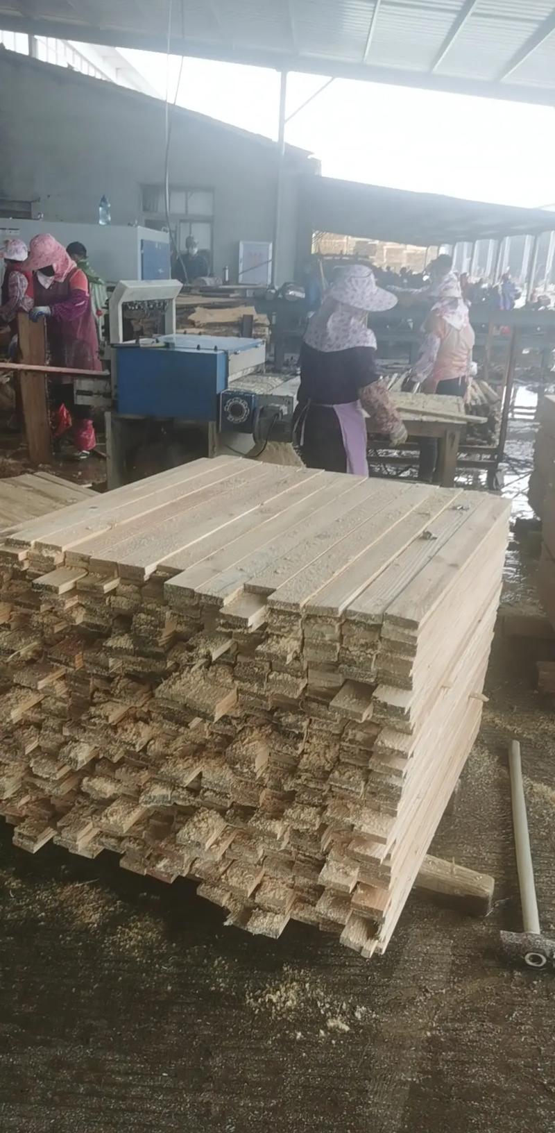 原木多片锯与木制包装产品 定制加工，品质保证